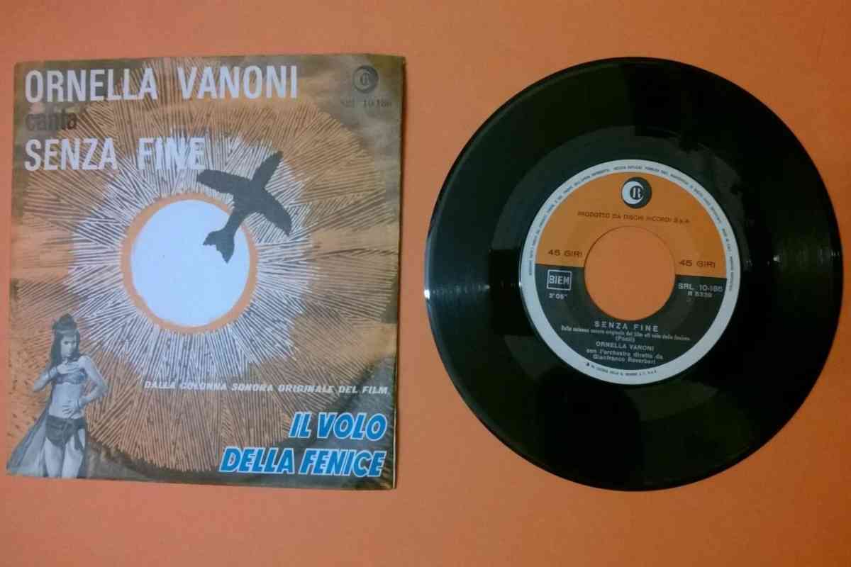 il 45 giri che contiene Senza Fine