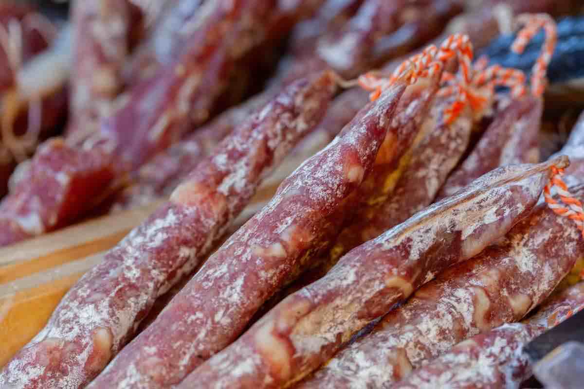 richiamo alimentare salame