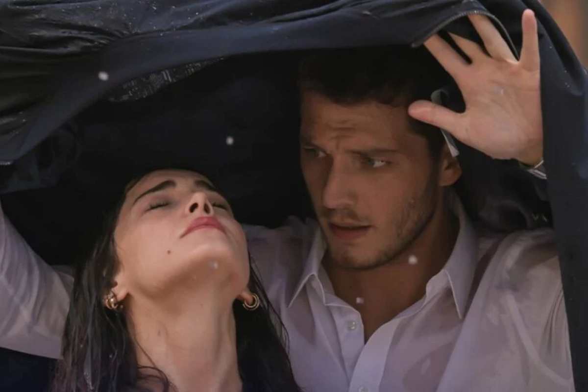 i protagonisti di La Notte nel cuore in una scena