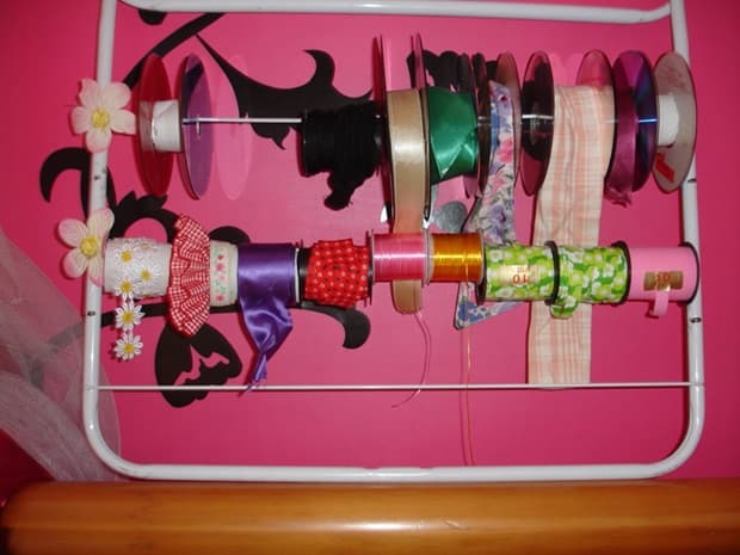 stendino rotto trasformato in porta accessori